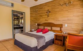 Hotel Posada Santa Fe